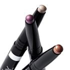 J2001931-UNL-LA-152-AtPlay-Eyeshadow-Stick-Focused-HiRes